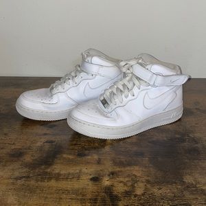Nike Air Force 1 White hi tops size 5.5